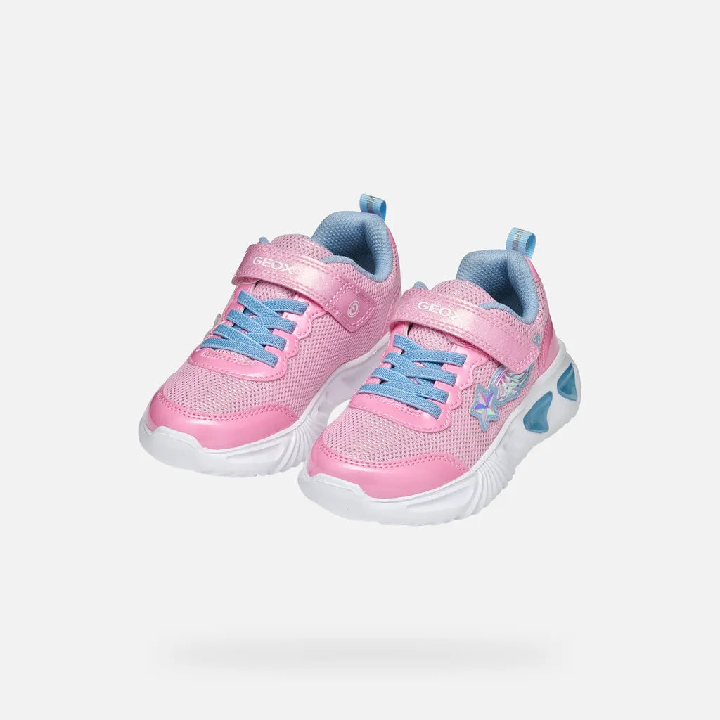 Pink/Light sky