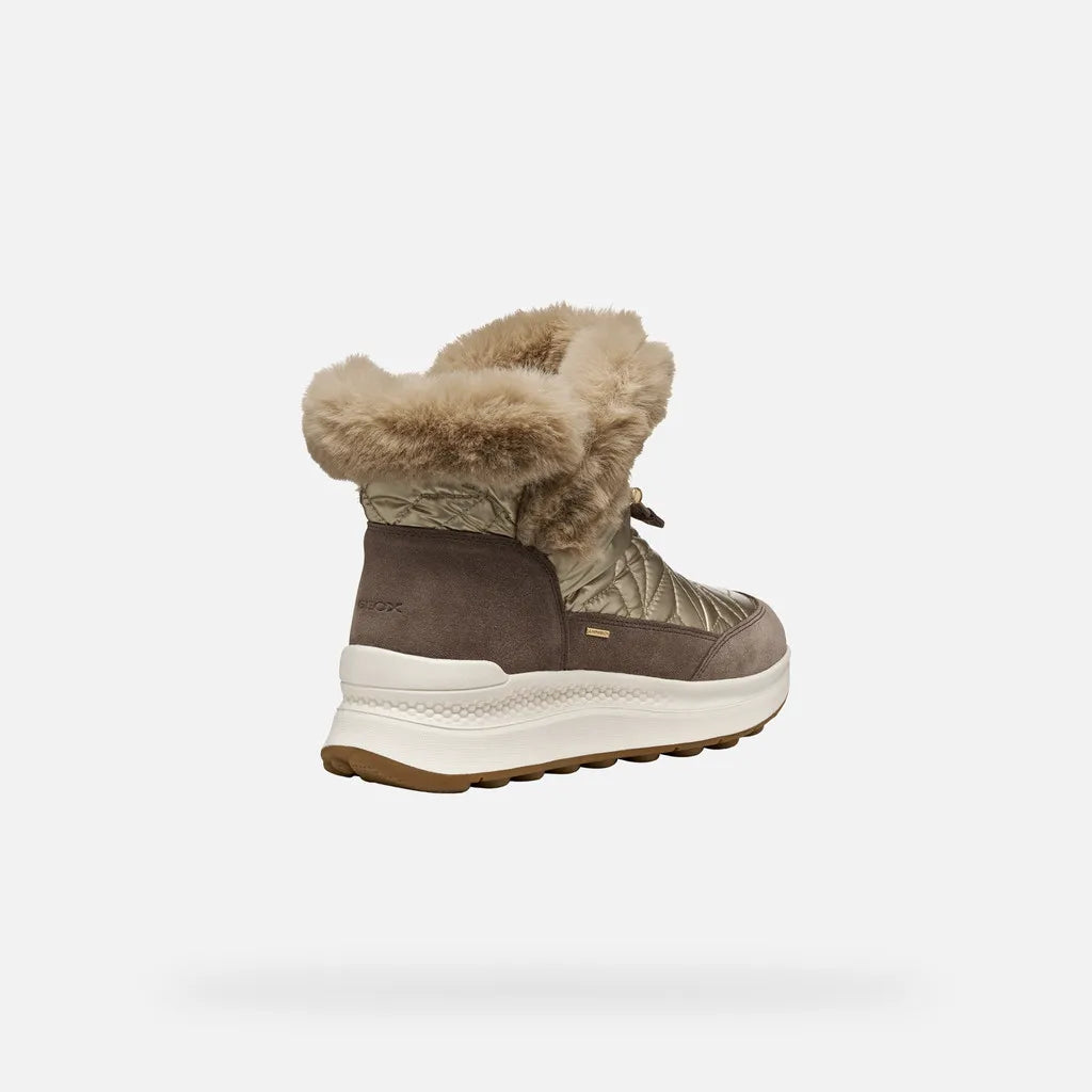 Light taupe/Taupe