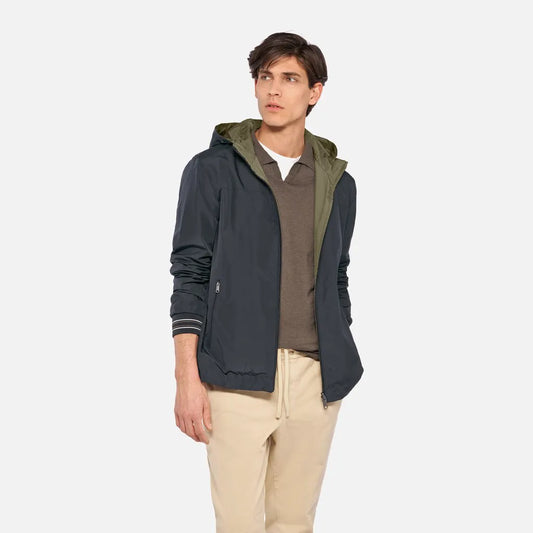 Dark sky captain/Olive