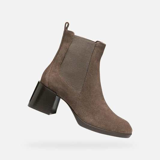 Taupe
