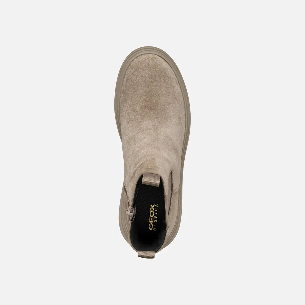 Taupe