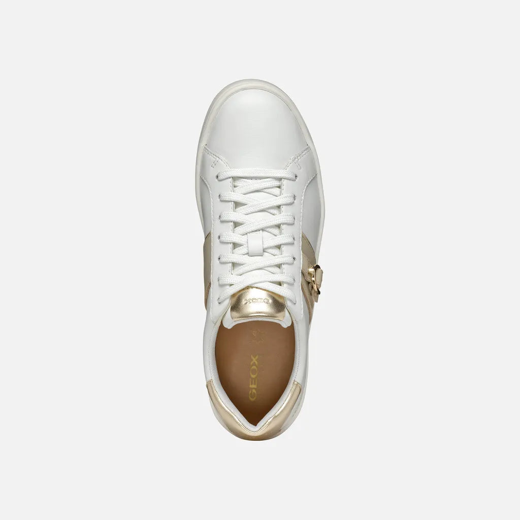 White/Lt Taupe