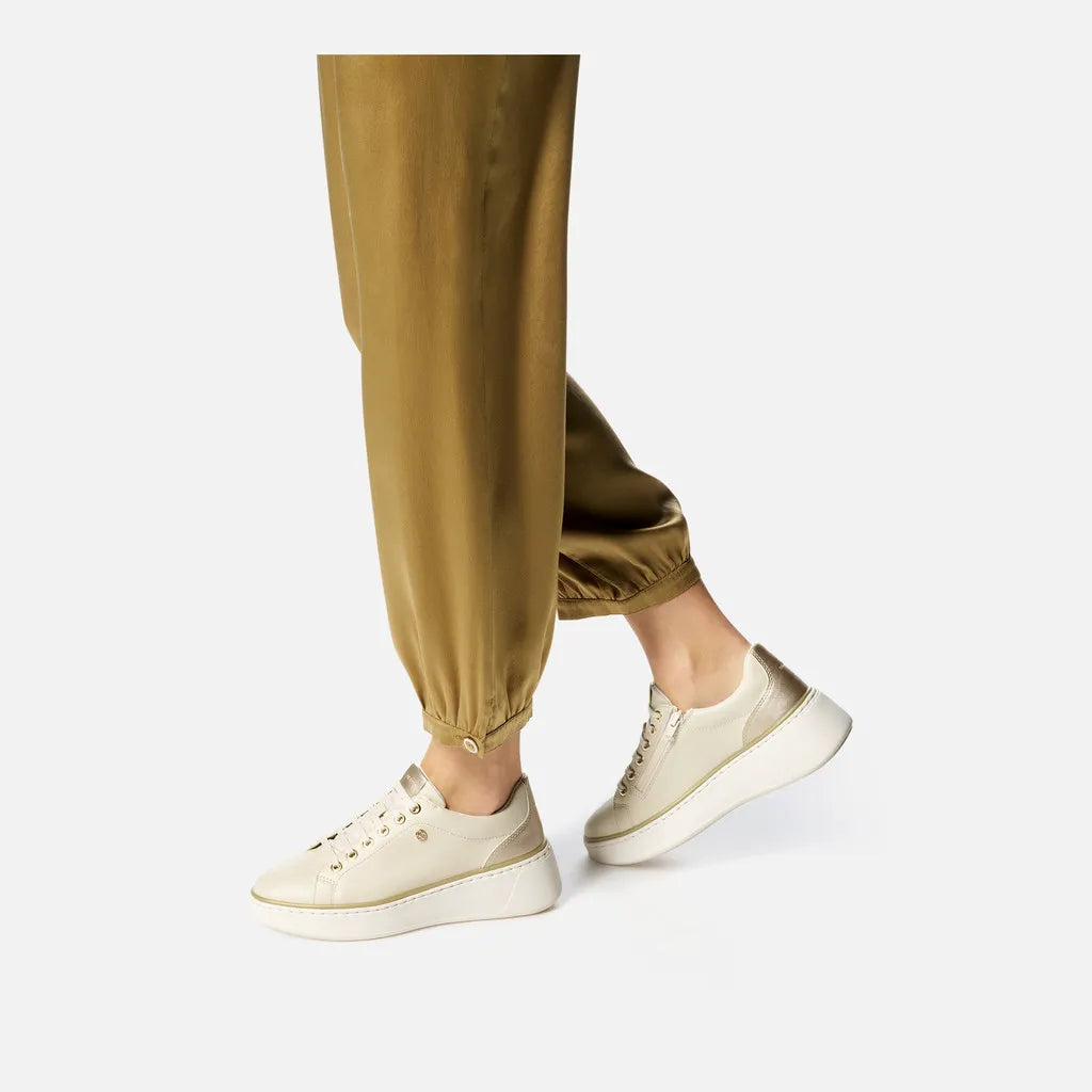 Papyrus/Light gold